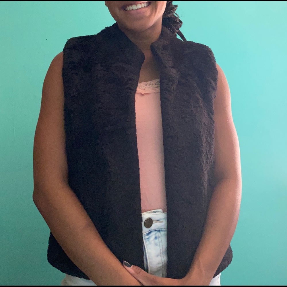 Black Talbots fuzzy vest